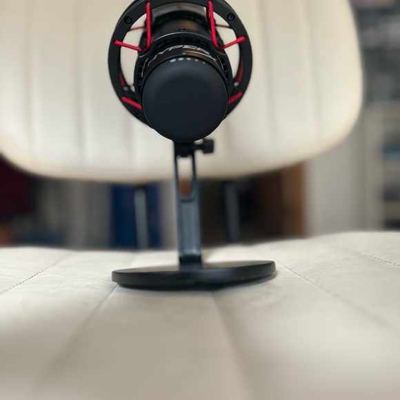 HyperX QuadCast Microphone for Gaming - Picture 11 of 11